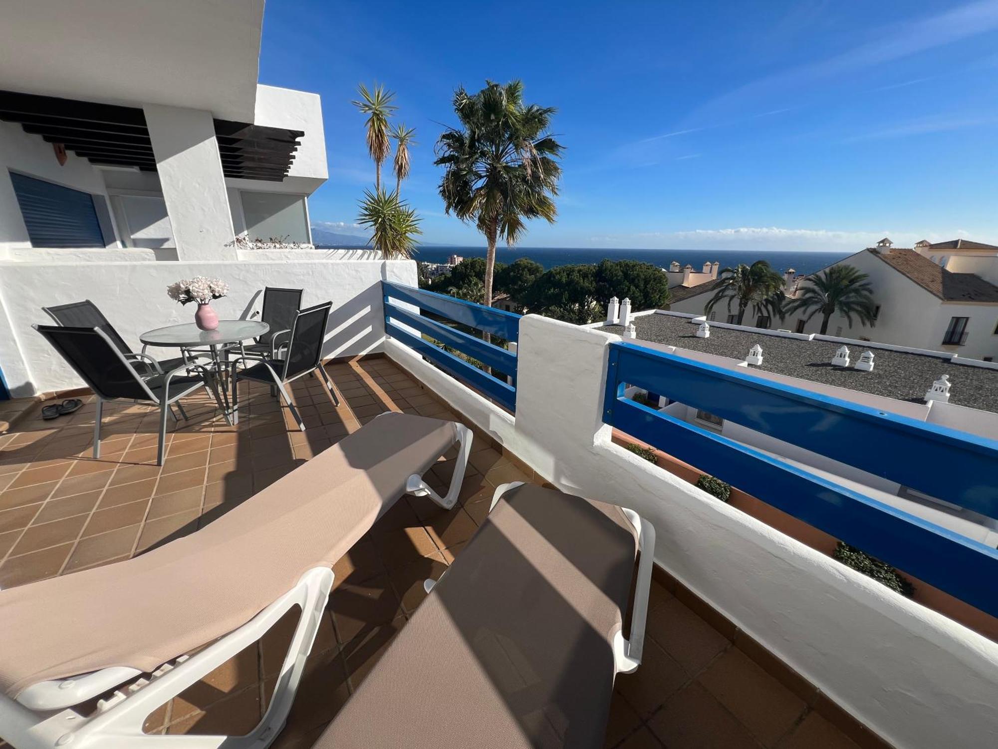 2 Bedrooms Sea And Pool View Apt In Duquesa Golf & Gardens Manilva Castillo de Sabinillas Kültér fotó